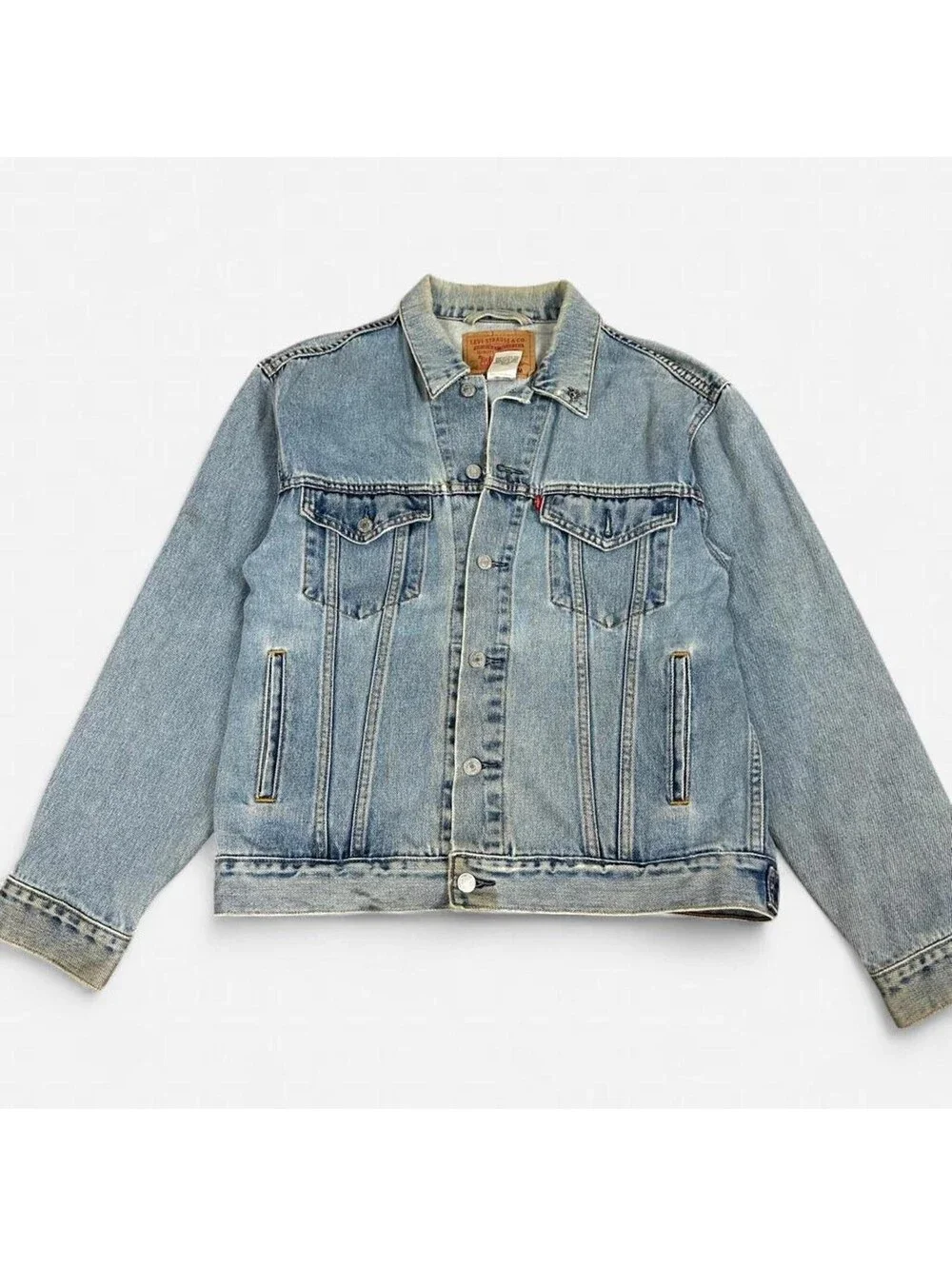 Vintage Levi’s Denim Trucker jacket distressed light washed Mens Medium